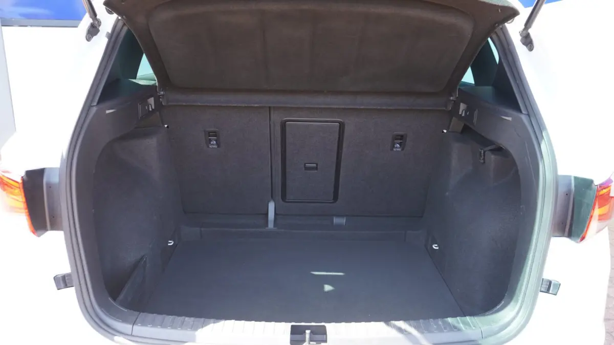 1.4 EcoTSI Xcellence TOP KWALITEIT 150PK+VOL-LEDER+XENON+NAVI+CAMERA+18"LMV = ZOMER AKTIE !