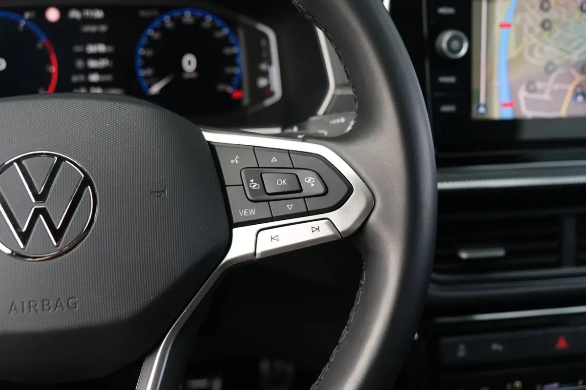 1.0 TSI 2x R-Line DSG Facelift IQ Led Virtual Navi Trekhaak Cam ACC