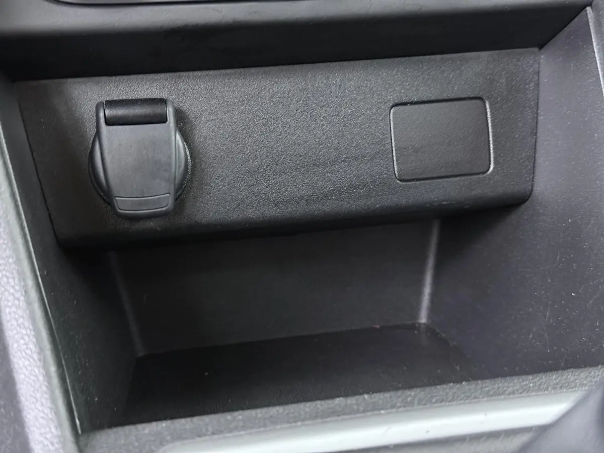 ECO-G 100 Expression | Climate Control | Parkeercamera |