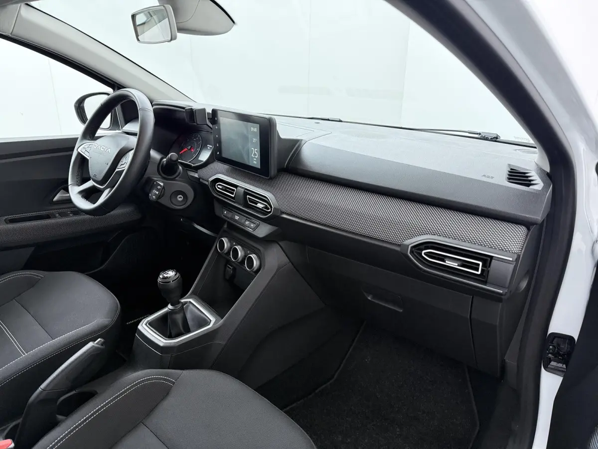 ECO-G 100 Expression | Climate Control | Parkeercamera |