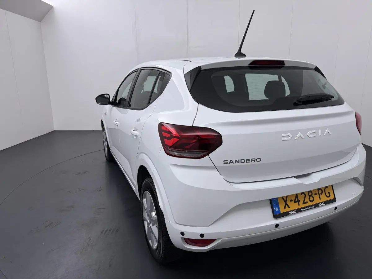 ECO-G 100 Expression | Climate Control | Parkeercamera |