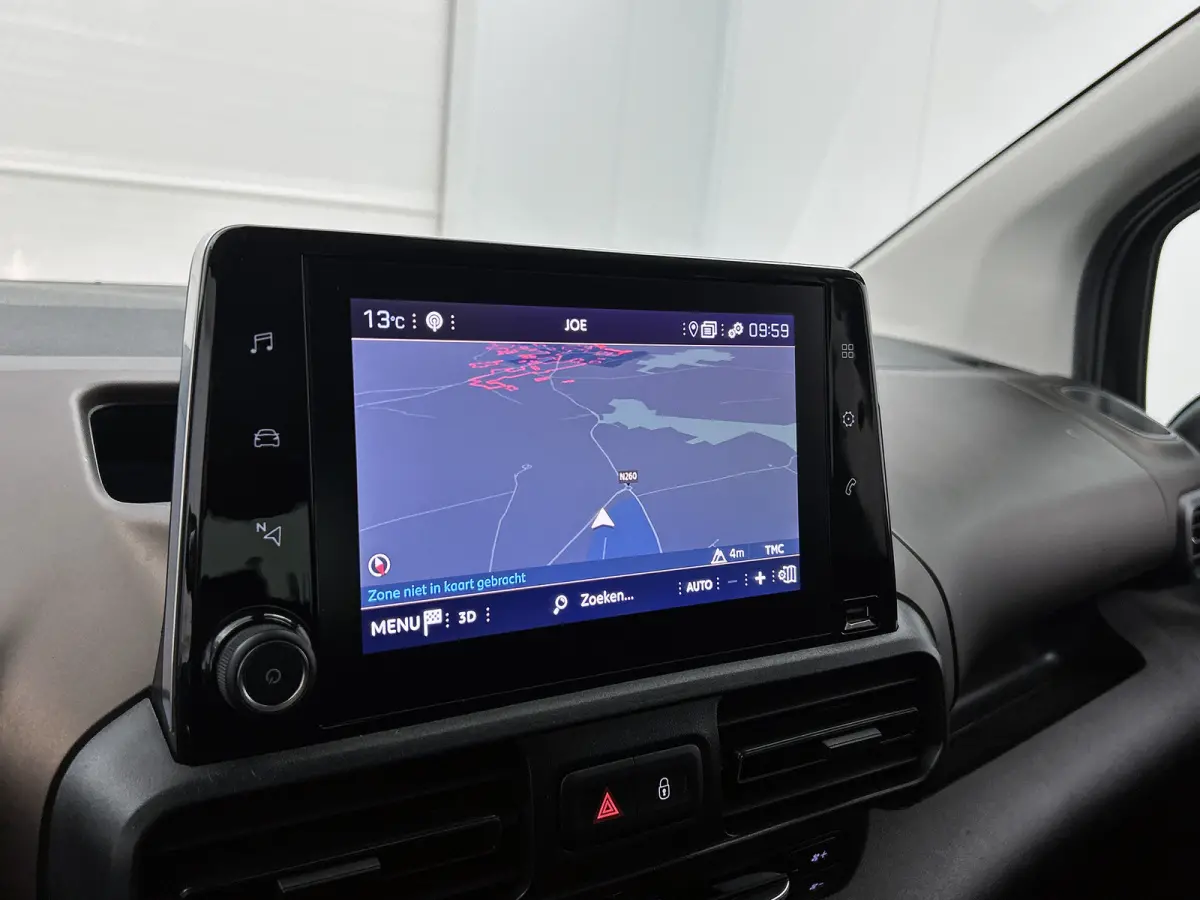 Long 1.2 131PK Automaat GT 7pers. * Distributie vv.bij 95Dkm * / Trekhaak / Airco-ecc. / Pdc+Camera / Navigatie / 2xSchuifdeur / Apk 03-2027