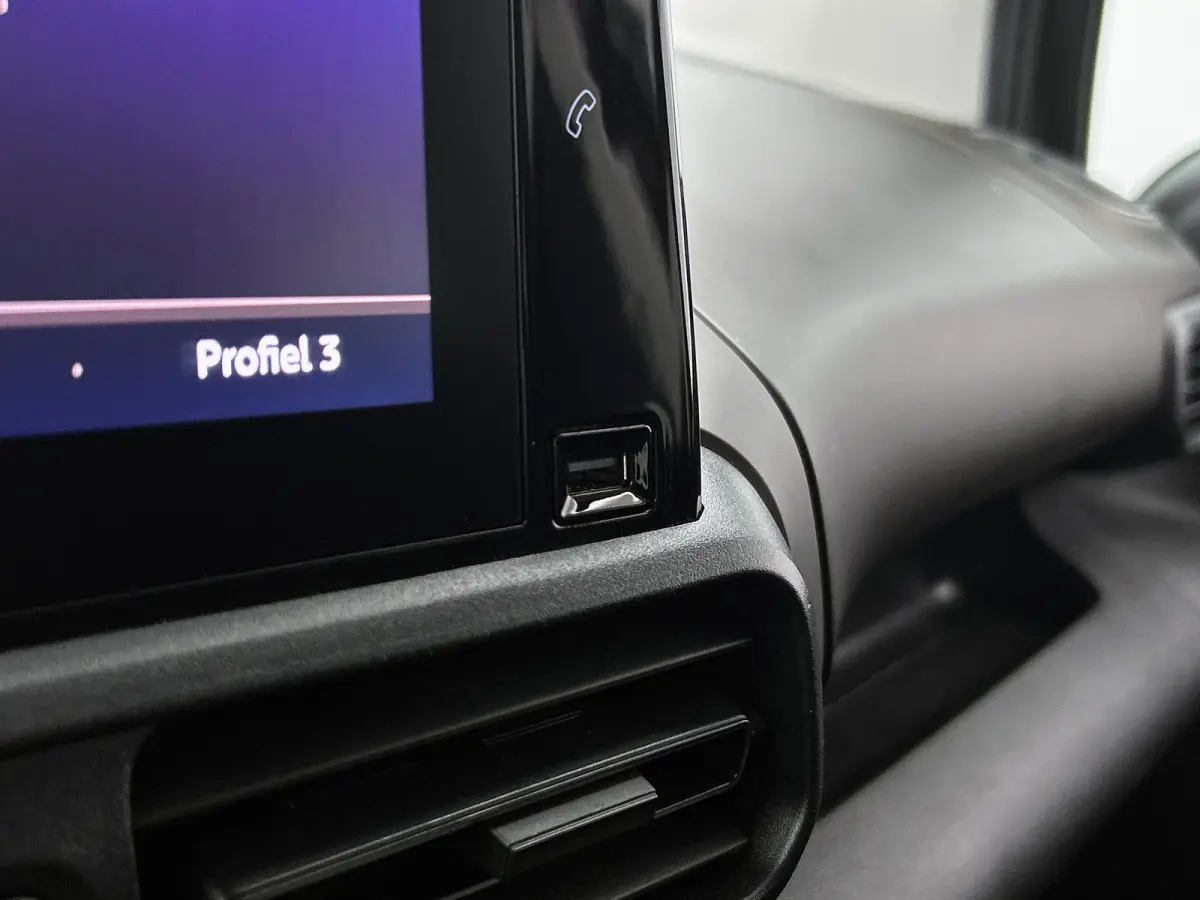 Long 1.2 131PK Automaat GT 7pers. * Distributie vv.bij 95Dkm * / Trekhaak / Airco-ecc. / Pdc+Camera / Navigatie / 2xSchuifdeur / Apk 03-2027