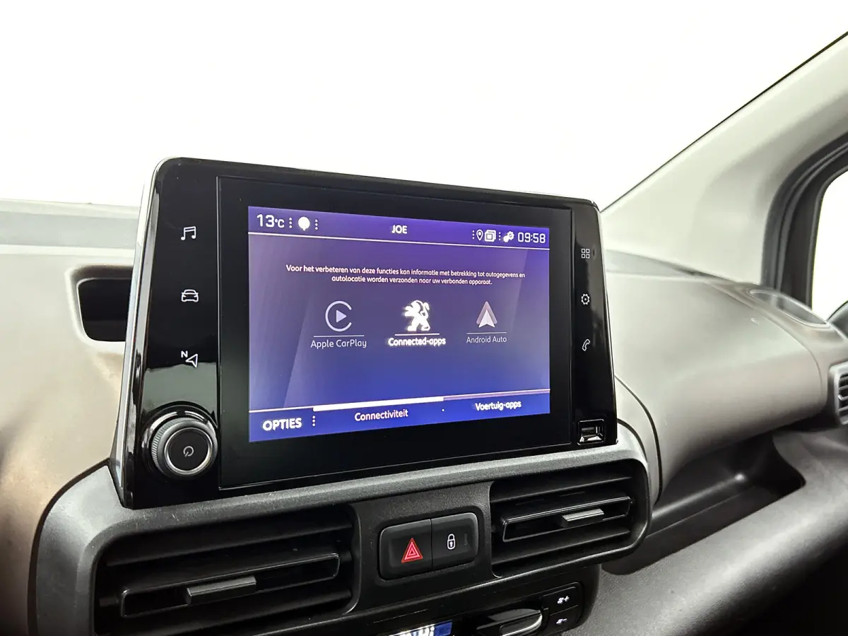 Long 1.2 131PK Automaat GT 7pers. * Distributie vv.bij 95Dkm * / Trekhaak / Airco-ecc. / Pdc+Camera / Navigatie / 2xSchuifdeur / Apk 03-2027