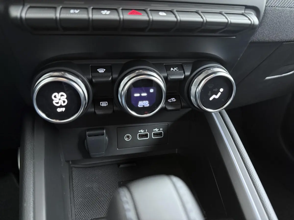 esprit Alpine full hybrid E-Tech 145 | Adapt. Cruise | Parkeercamera | Groot Navi |