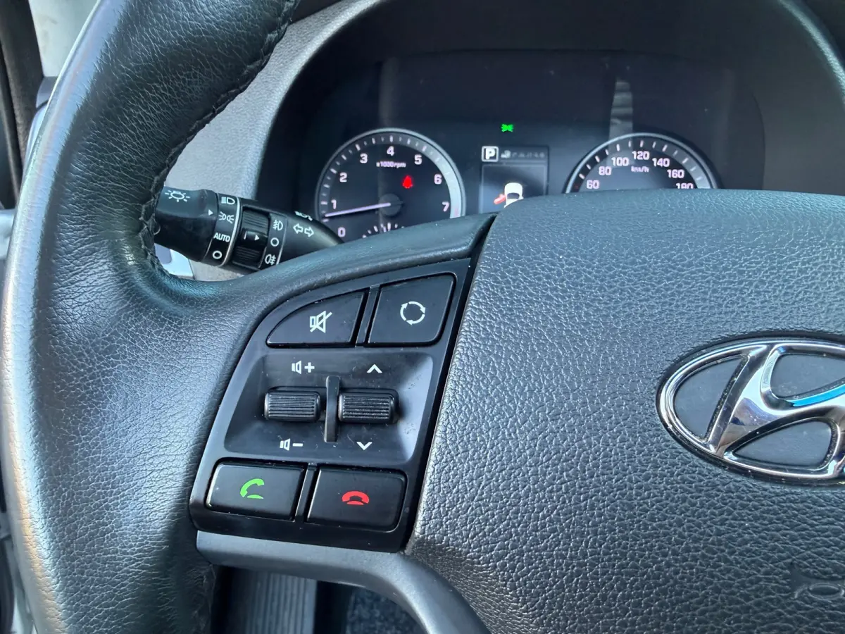 1.6 T-GDi Premium 4WD - Automaat - Pano/schuifdak - Leder - Navi - Winterpakket