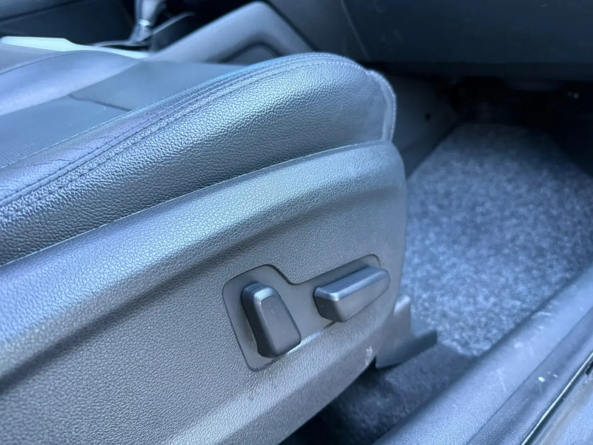 1.6 T-GDi Premium 4WD - Automaat - Pano/schuifdak - Leder - Navi - Winterpakket