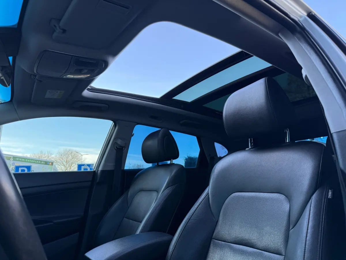 1.6 T-GDi Premium 4WD - Automaat - Pano/schuifdak - Leder - Navi - Winterpakket