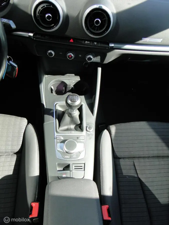 , benzine, schakel, 206.486 km