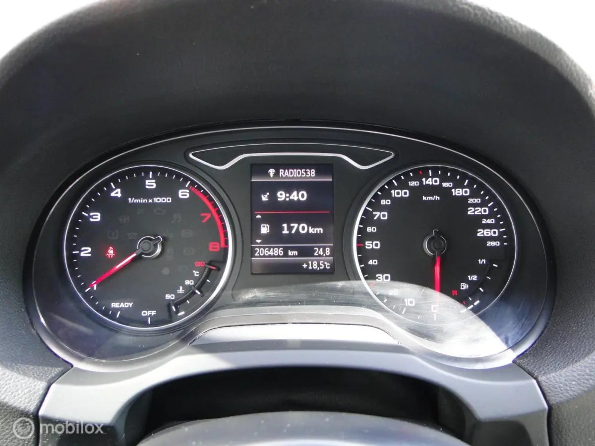 , benzine, schakel, 206.486 km