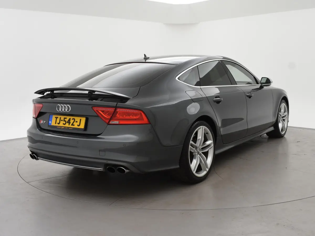 4.0 TFSI A7 420 PK QUATTRO PRO LINE PLUS + LEDER EXCLUSIEF | STANDKACHEL | STOELVERW. V+A | 20 INCH