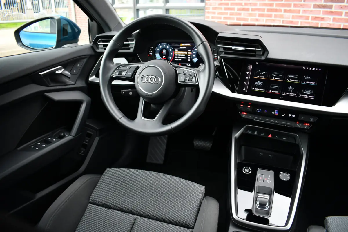 40 TFSI e 29dkm | Atollblau | S-zetels | El-klep