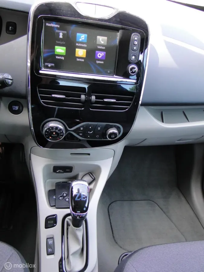 Q210, automaat, elektrisch, 71.634 km