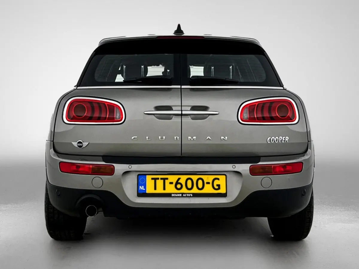 Mini 1.5 One Business Edition / Airco-ecc / Navigatie / Panorama schuifdak / Leder / Cruise-ctr. / Apk 10-2026