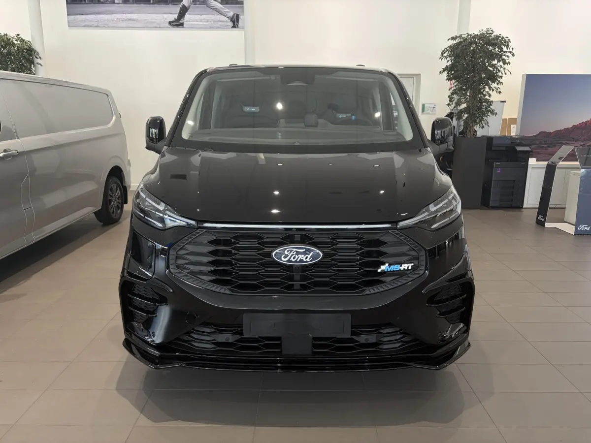 E-Transit MS-RT | | NIEUW TE BESTELLEN!! |  INKLAPBARE TREKHAAK | 360 CAMERA | CARPLAY | NAVI | CENTRALE DUBBELE VERGRENDELING | ADAPTIVE LED KOPLAMPEN |