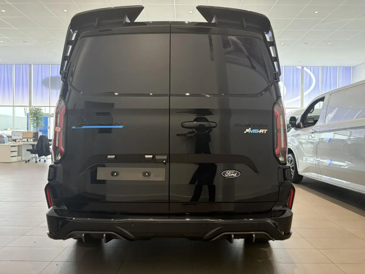 E-Transit MS-RT | | NIEUW TE BESTELLEN!! |  INKLAPBARE TREKHAAK | 360 CAMERA | CARPLAY | NAVI | CENTRALE DUBBELE VERGRENDELING | ADAPTIVE LED KOPLAMPEN |