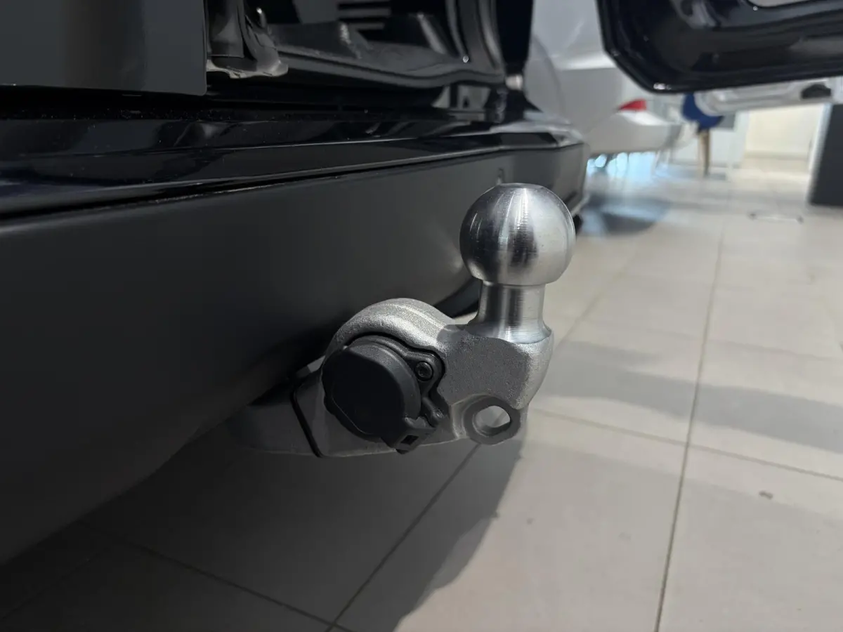 E-Transit MS-RT | | NIEUW TE BESTELLEN!! |  INKLAPBARE TREKHAAK | 360 CAMERA | CARPLAY | NAVI | CENTRALE DUBBELE VERGRENDELING | ADAPTIVE LED KOPLAMPEN |