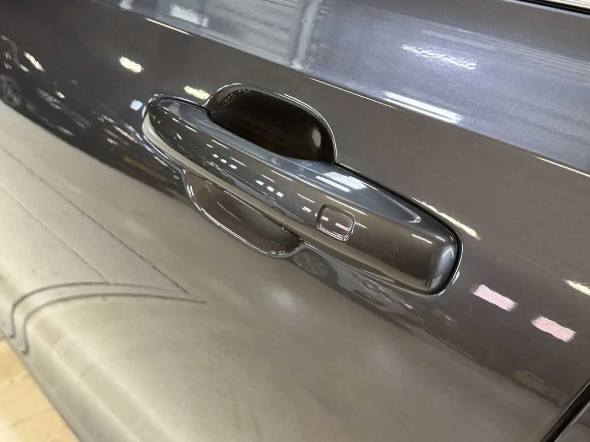 2.0 B4 Momentum Business | Keyless | Trekhaak | Apple Carplay