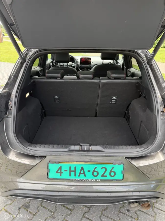 1.0 EcoBoost Hyb 155pk ST-Line X pano winterpakket