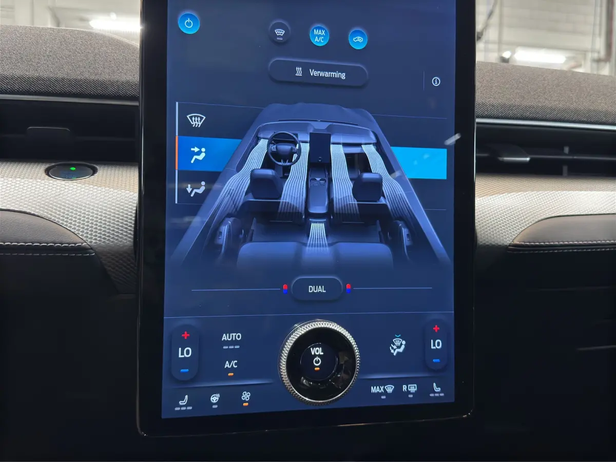 Standard RWD 75 kWh | SOH 90% | Pano | Adapt. Cruise | Blis | B&O | Apple Carplay | 19''