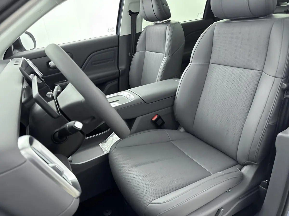 Design EV 18.8 kWh | Navigatie | Carplay | Camera | Panoramadak | Stoel/Stuur Verwarming | Stoelventilatie