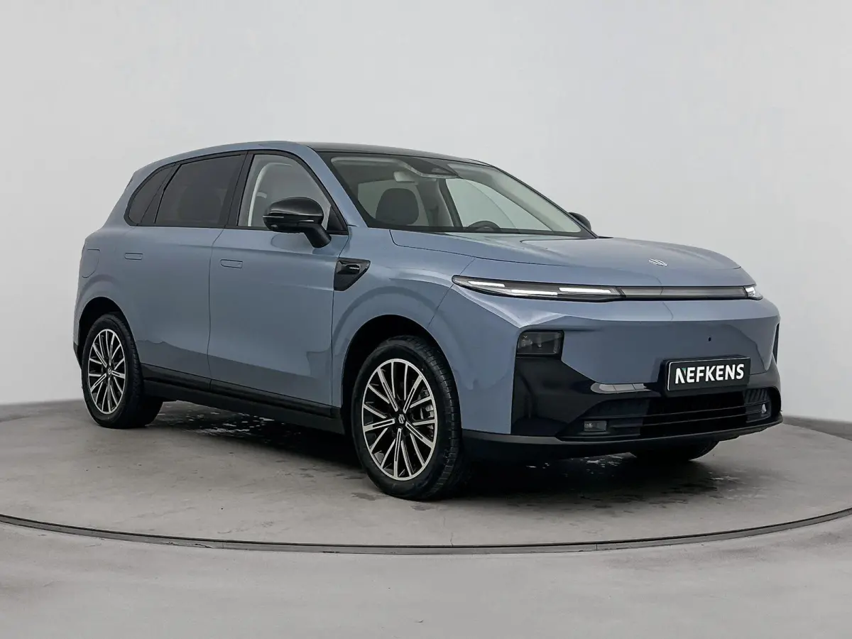 Design EV 18.8 kWh | Navigatie | Carplay | Camera | Panoramadak | Stoel/Stuur Verwarming | Stoelventilatie