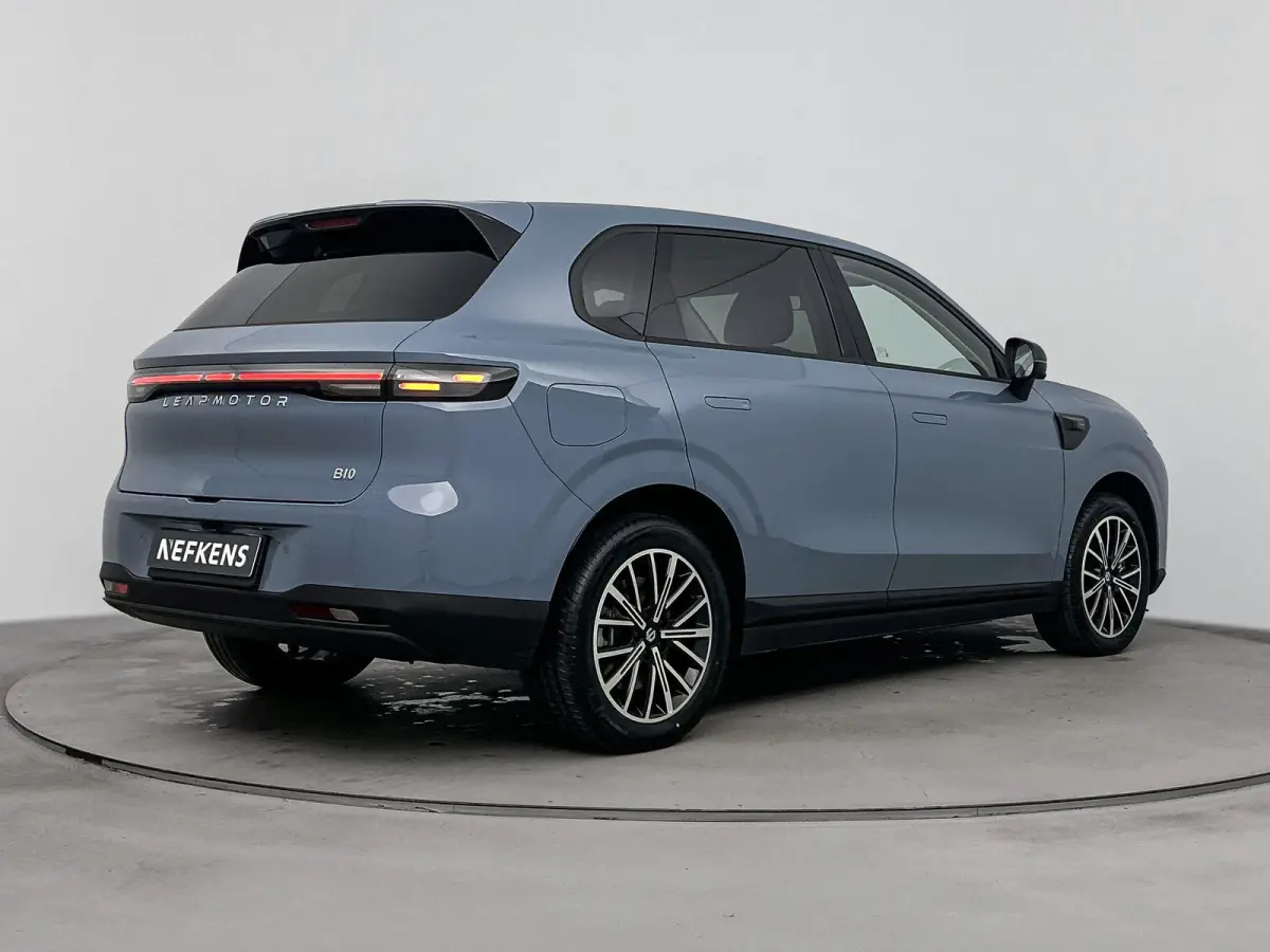 Design EV 18.8 kWh | Navigatie | Carplay | Camera | Panoramadak | Stoel/Stuur Verwarming | Stoelventilatie