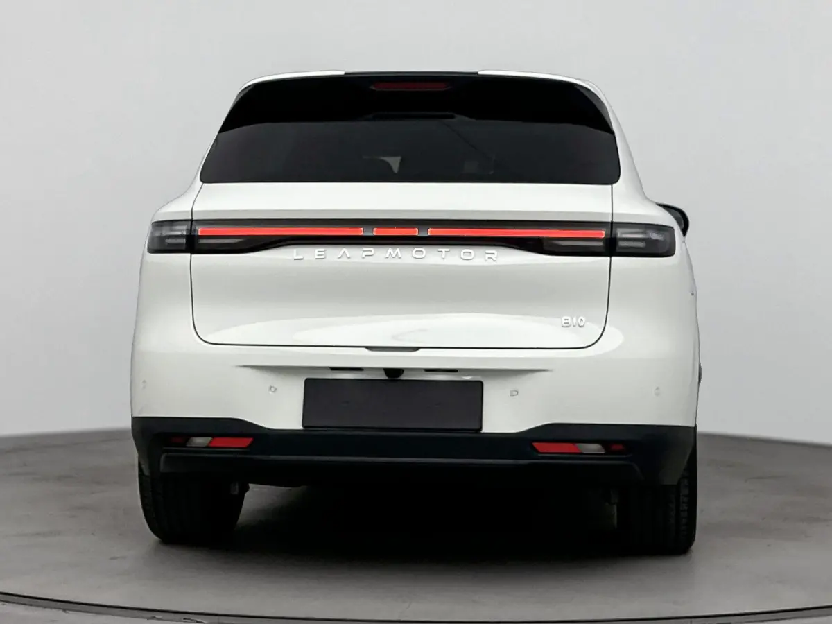 Design EV 18.8 kWh | Panoramadak | Camera | Navigatie | Carplay | Elektrische Stoelen | Stoel verwarming/ ventilatie | Stuurverwarming | Elektrische achterklep