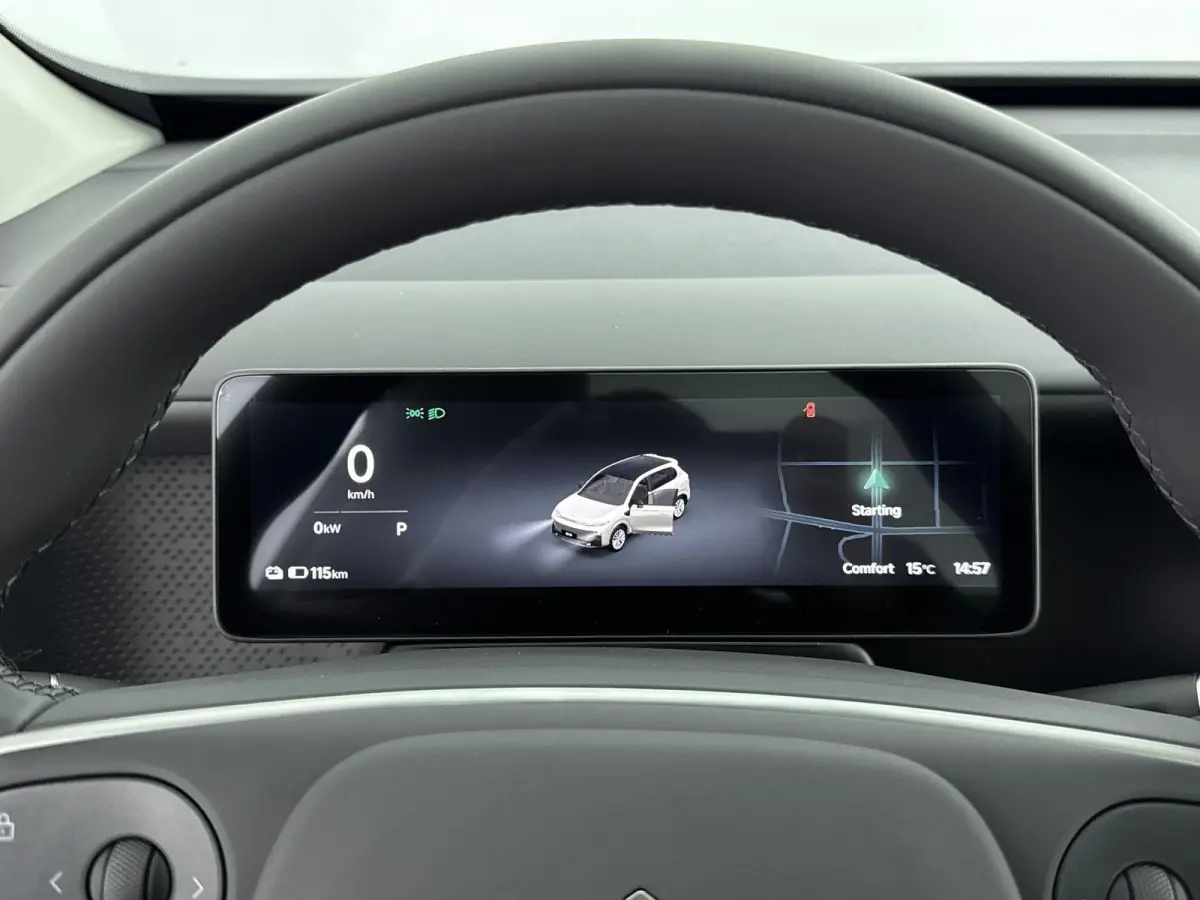 Design EV 18.8 kWh | Panoramadak | Camera | | Stoelventilatie Stoel/Stuur Verwarming | Navigatie | Carplay | Elektrische achterklep