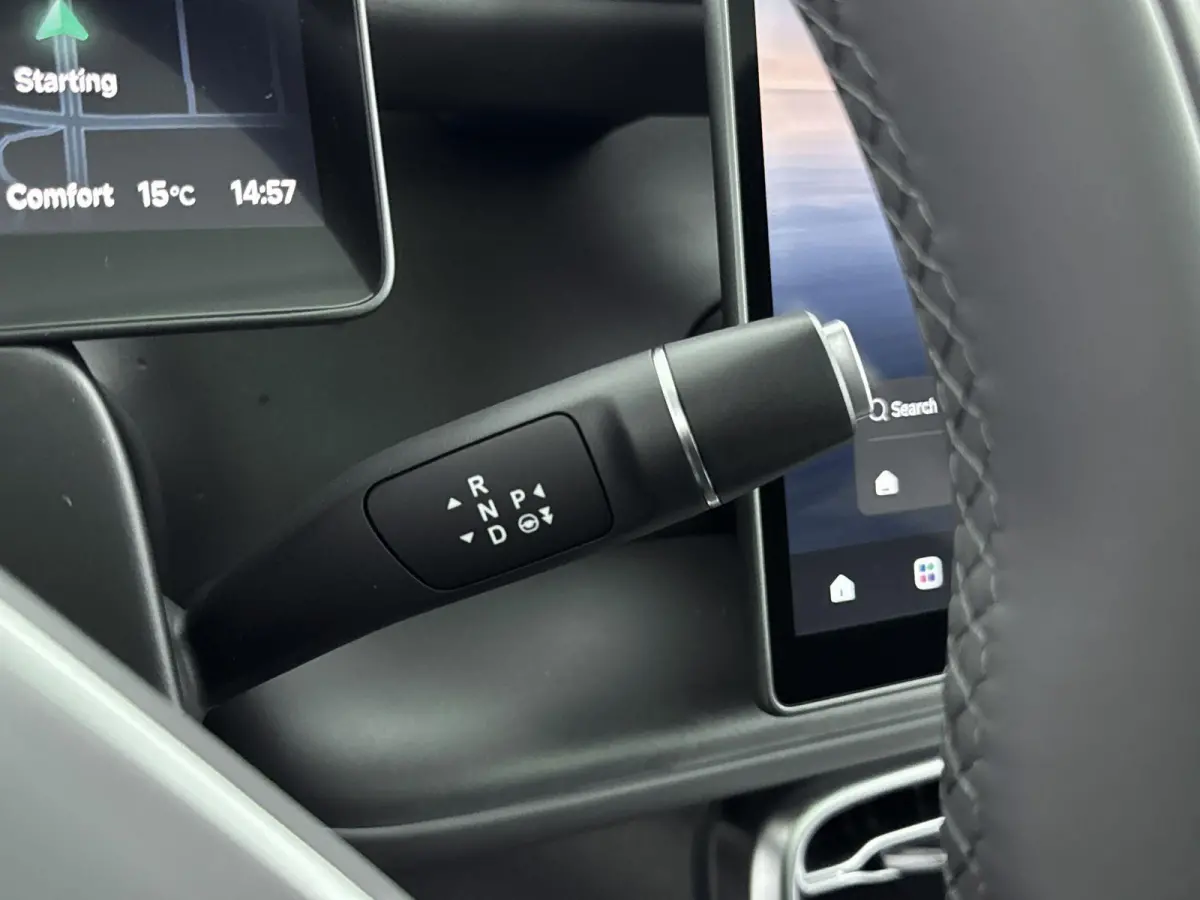 Design EV 18.8 kWh | Panoramadak | Camera | | Stoelventilatie Stoel/Stuur Verwarming | Navigatie | Carplay | Elektrische achterklep