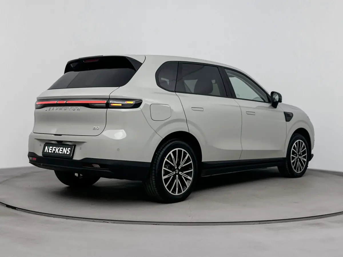 Design EV 18.8 kWh | Panoramadak | Camera | | Stoelventilatie Stoel/Stuur Verwarming | Navigatie | Carplay | Elektrische achterklep