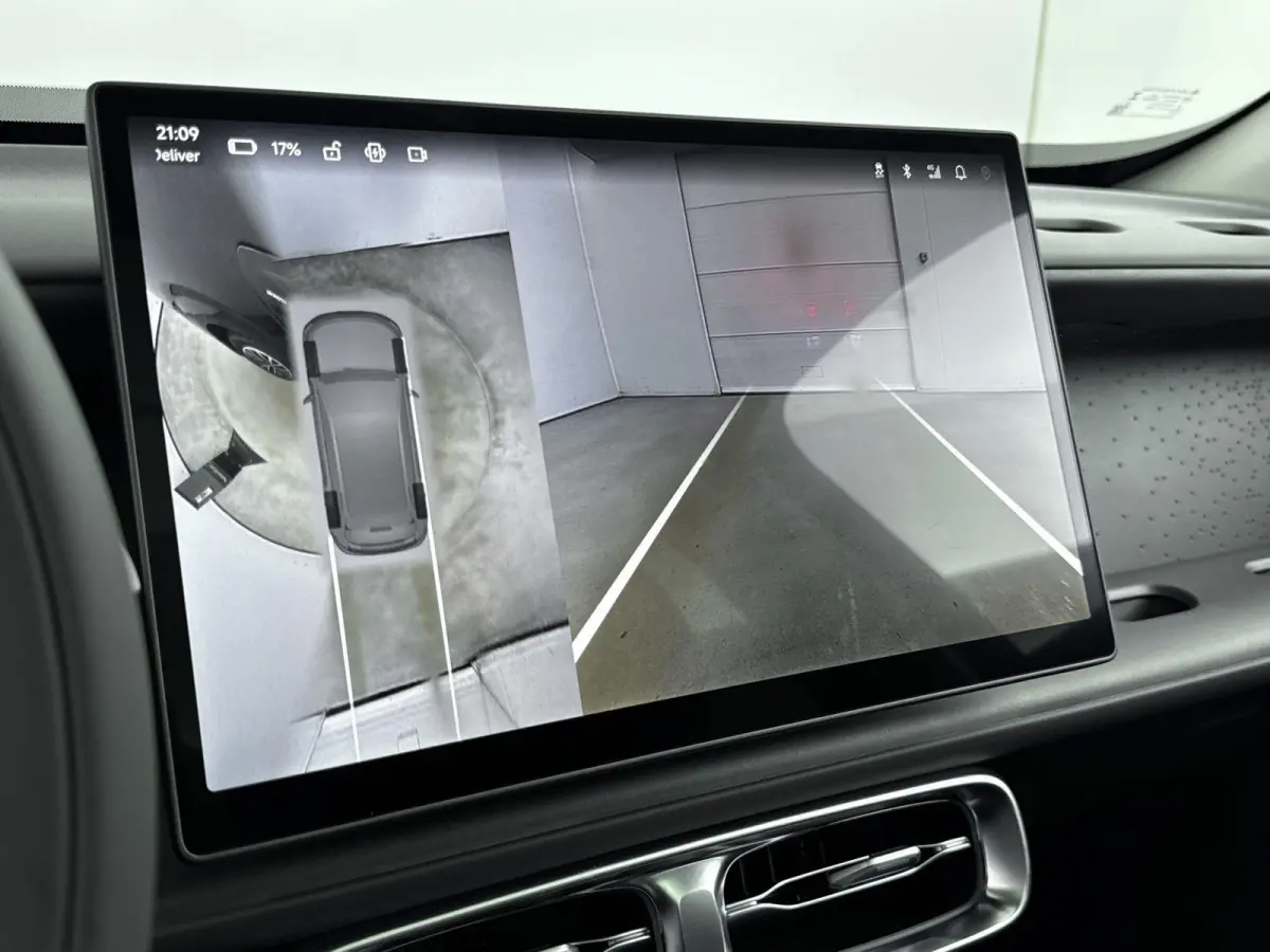 Design EV 18.8 kWh Panoramadak | Stoel/Stuur Verwarming | Navigatie | Camera | Carplay | 18" lichtmetalen velgen | Elektrische achterklep