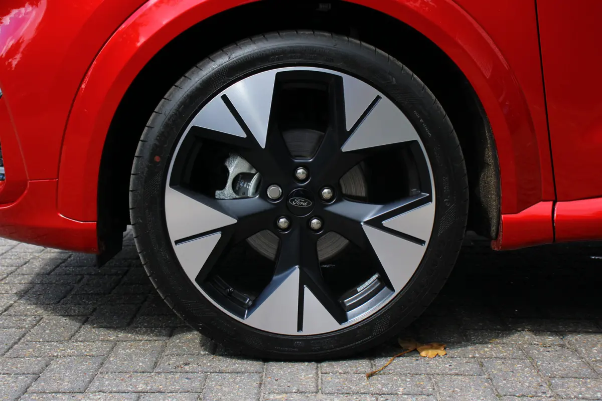 1.0EB ST-Line X | DEMO DEAL! | DIRECT RIJDEN! | NL-AUTO! | 1E EIGENAAR! | CAMERA | CRUISE | WINTERPACK | DEALER OH! | ELEKTR. KOFFERBAK