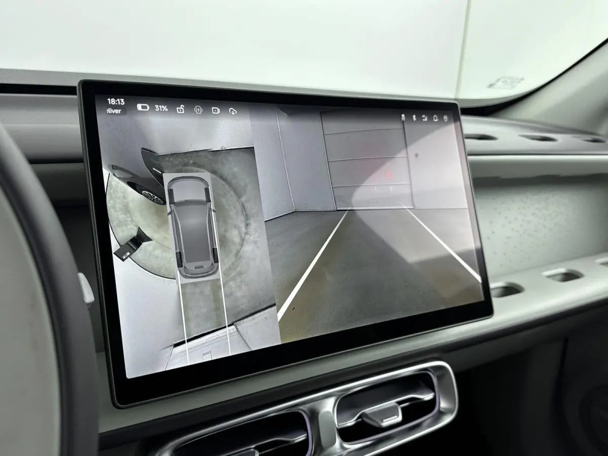 Design ProMax 67.1 kWh | Panoramadak | 360 Graden Camera | Stoel/stuur Verwarming | Elektrische achterklep