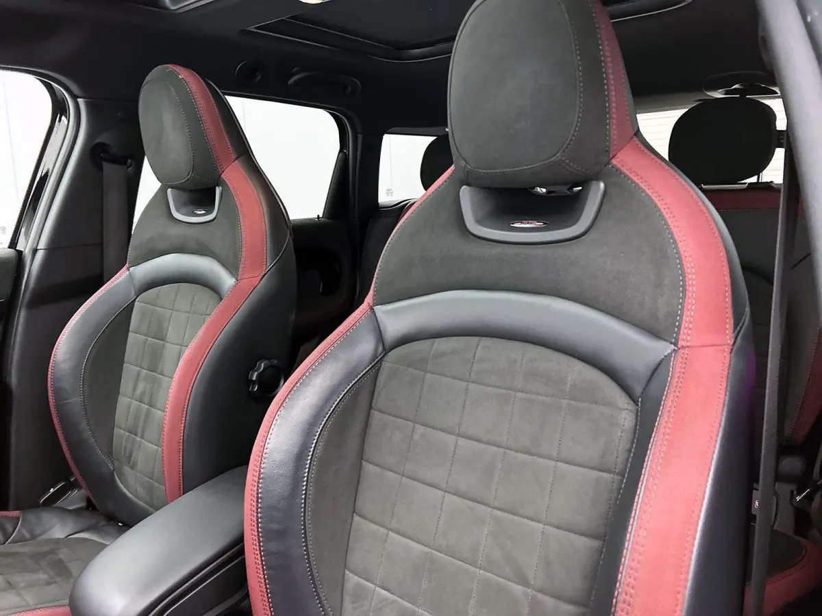 2.0 John Cooper Works ALL4 Chili | PANORAMADAK | HEAD-UP | HARMAN KARDON | ACHTERUITRIJCAMERA | STOELVERWARMING | CLIMATE CONTROL |