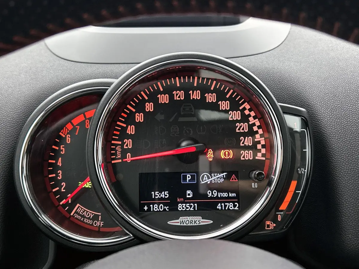 2.0 John Cooper Works ALL4 Chili | PANORAMADAK | HEAD-UP | HARMAN KARDON | ACHTERUITRIJCAMERA | STOELVERWARMING | CLIMATE CONTROL |