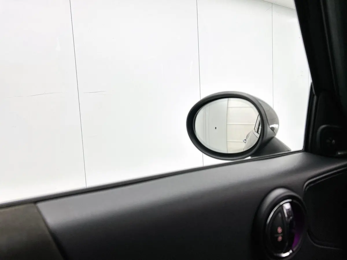 2.0 John Cooper Works ALL4 Chili | PANORAMADAK | HEAD-UP | HARMAN KARDON | ACHTERUITRIJCAMERA | STOELVERWARMING | CLIMATE CONTROL |