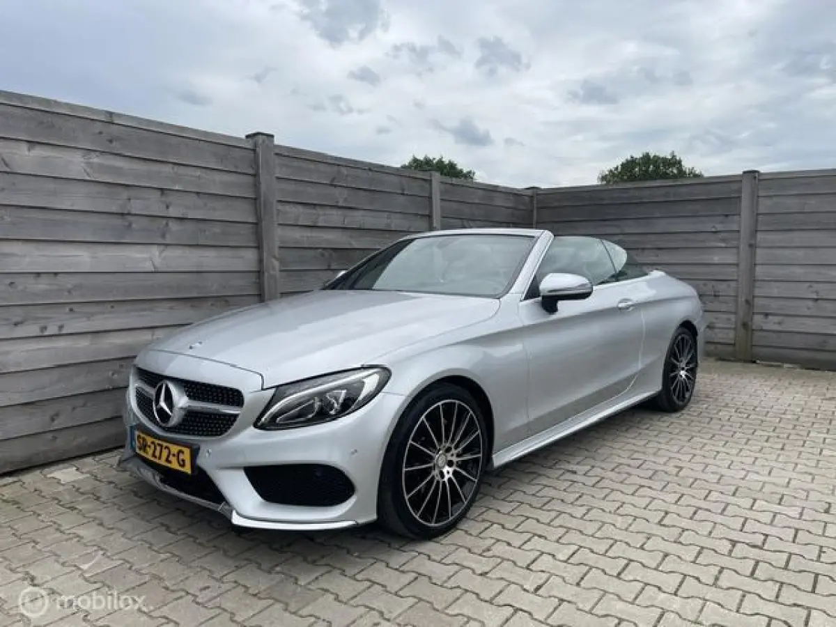 180 Premium Plus Stoel/Nekverw. AMG