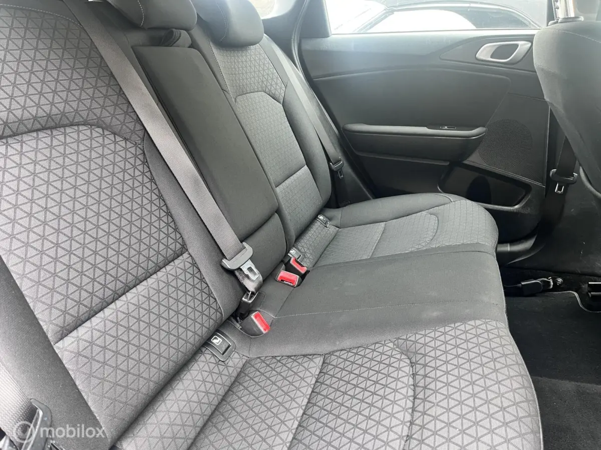 1.0 T-GDi DynamicPlusLine / Camera / Navi / Cruise / Airco / APK / NAP / PDC /