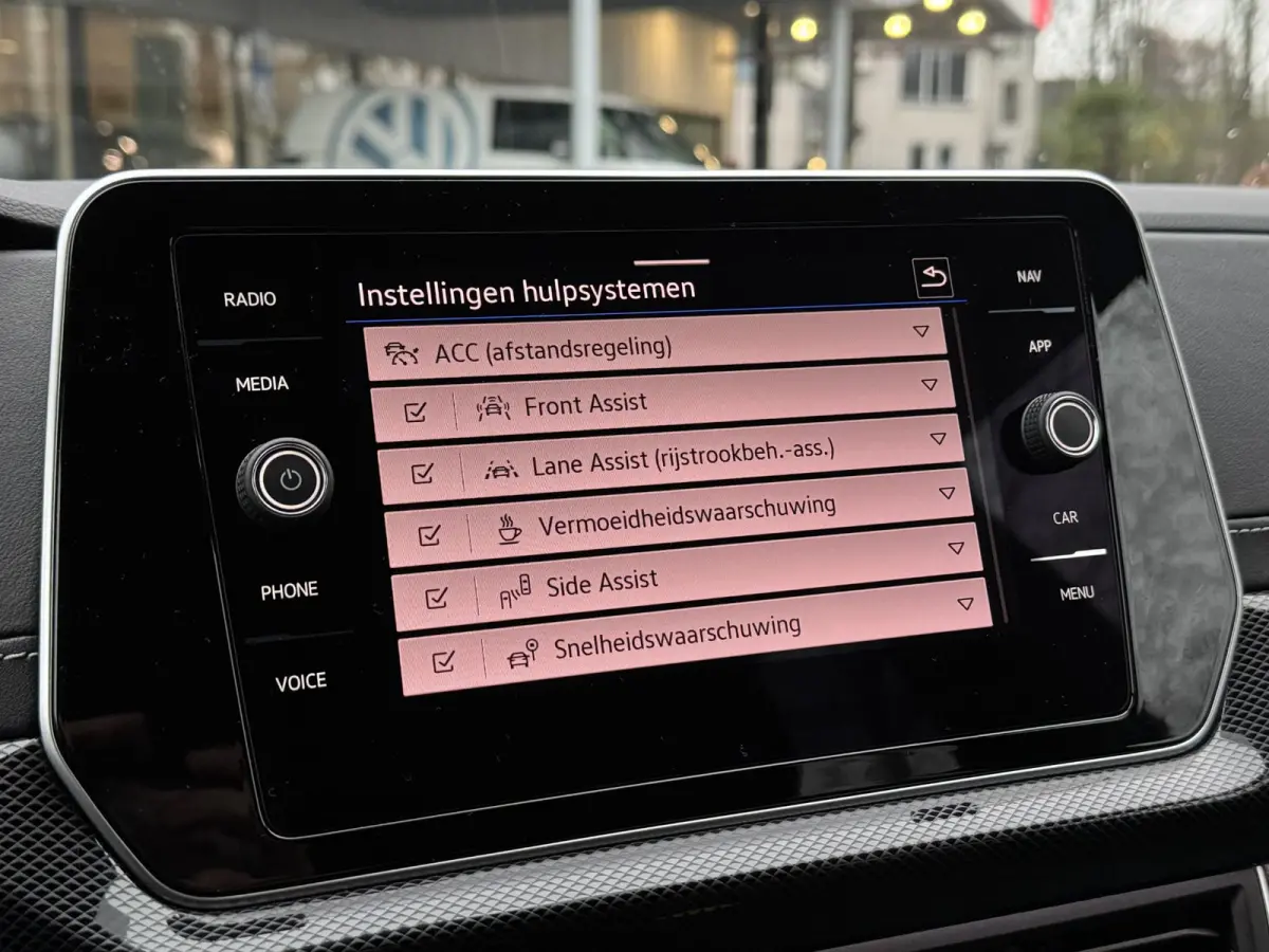1.5 TSI 150pk DSG R-Line (Camera,Virtual,Keyless,IQ,Acc)