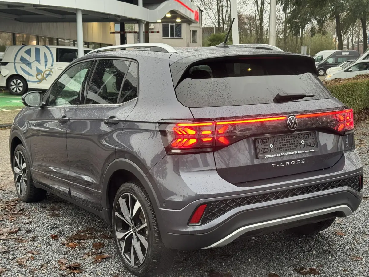 1.5 TSI 150pk DSG R-Line (Camera,Virtual,Keyless,IQ,Acc)