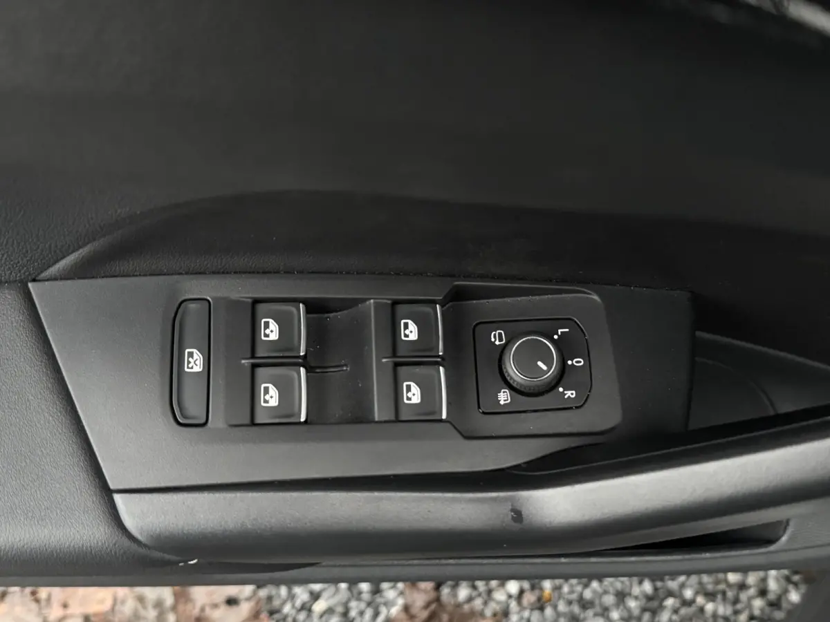 1.5 TSI 150pk DSG R-Line (Camera,Virtual,Keyless,IQ,Acc)