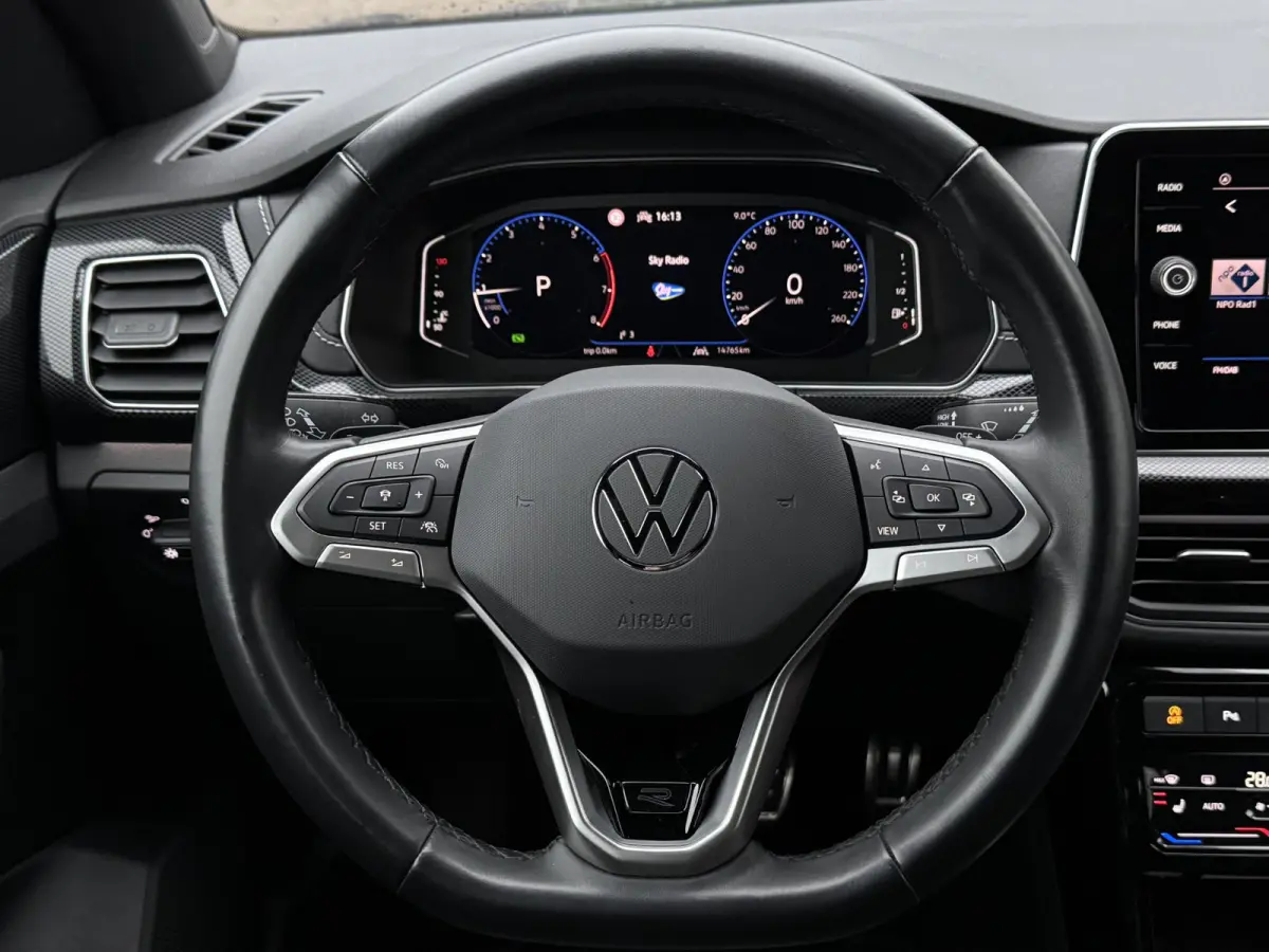 1.5 TSI 150pk DSG R-Line (Camera,Virtual,Keyless,IQ,Acc)