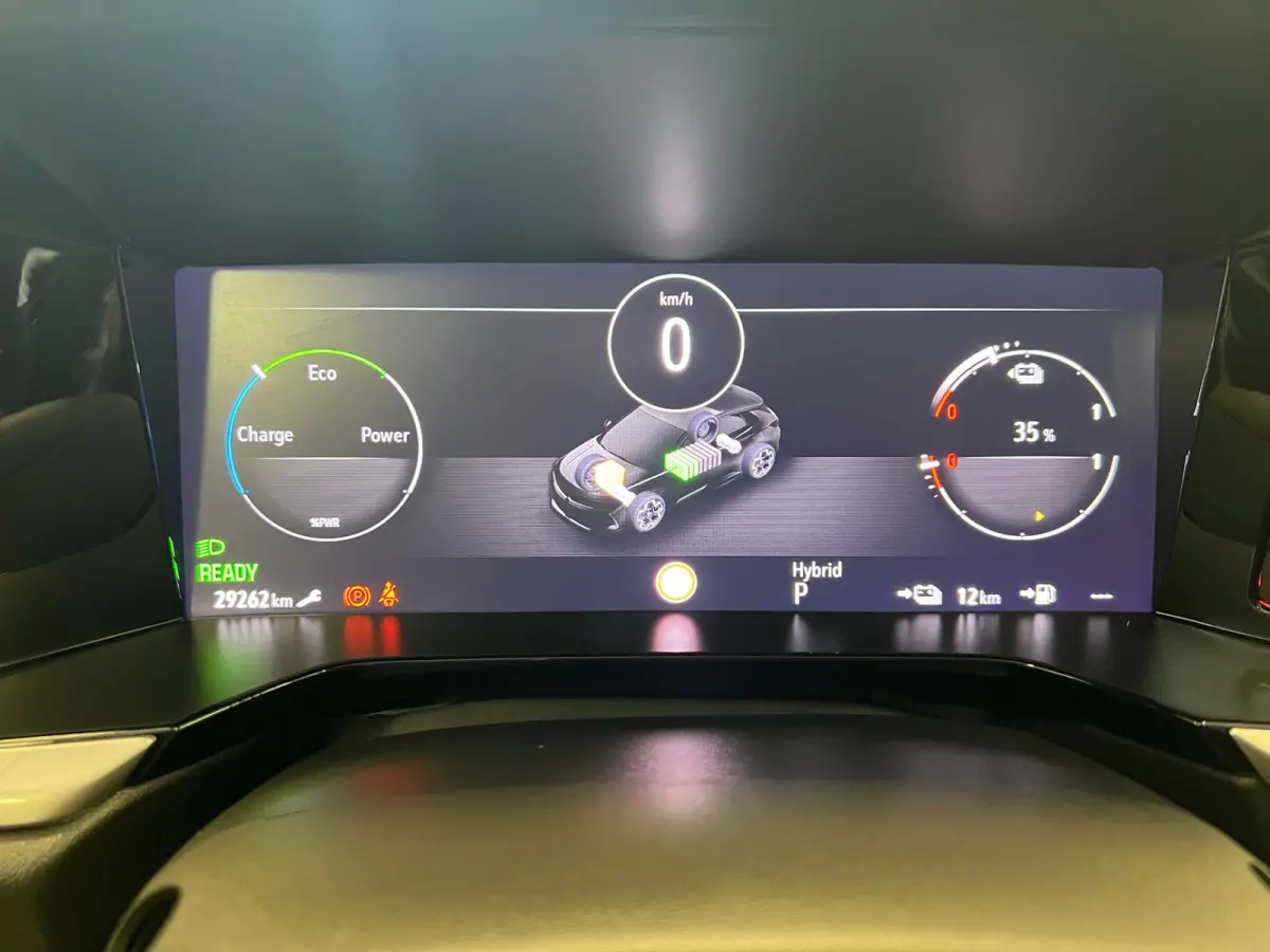 1.6 Turbo Plug-In Hybrid 4x4 GSe / 300PK / Alcantara /