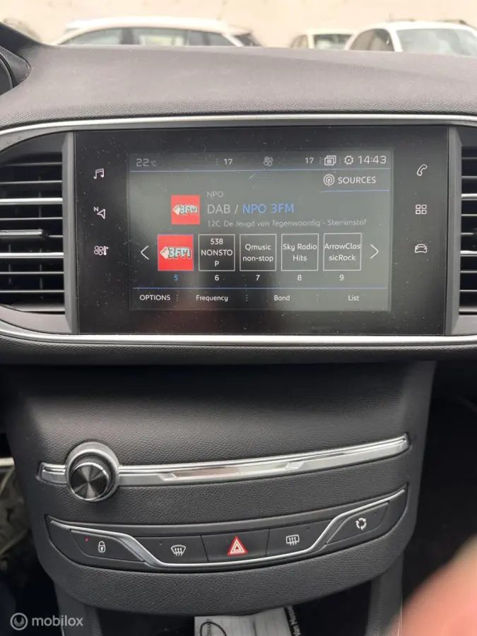 1.6 e-THP GT 225