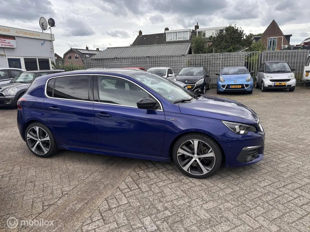 1.6 e-THP GT 225