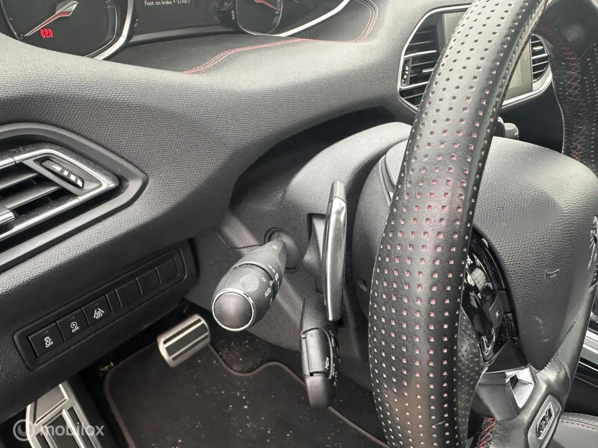 1.6 e-THP GT 225