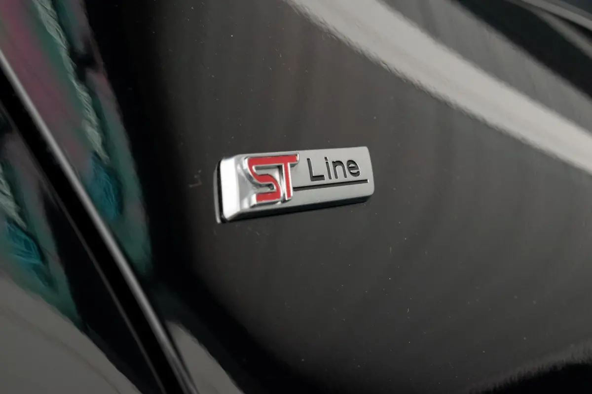 1.0 EcoBoost ST-Line X |1e EIGENAAR|TREKHAAK|STOEL-STUUR VERWARMD|KEYLESS START|CARPLAY