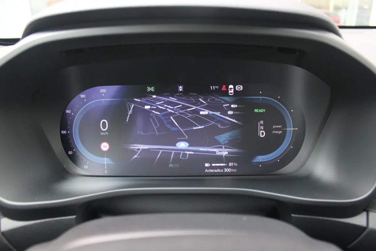 Single Motor 238PK 69 kWh | PANORAMADAK | STOEL / STUUR VERWARMING | DODEHOEKDETECTIE | ACHTERUITRIJCAMERA | NAVIGATIE | APPLE-CARPLAY / ANDROID-AUTO | CRUISE CONTROL | KEYLESS START | DRAAD