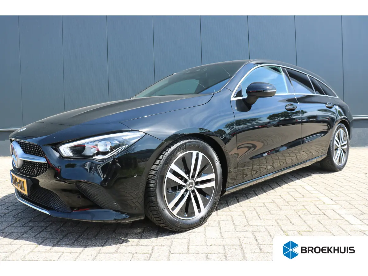 180 Business Solution Luxury Voorstoelen verwarmd | Airco | Navi | 360 Camera | All Season banden |